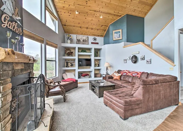 Secluded Show Near Hiking Trails! Holiday home *
