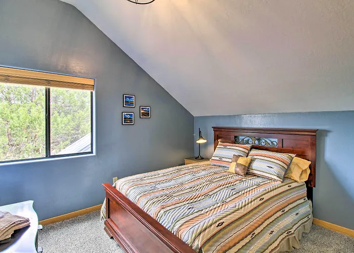 Holiday home Secluded Show Near Hiking Trails! Show Low