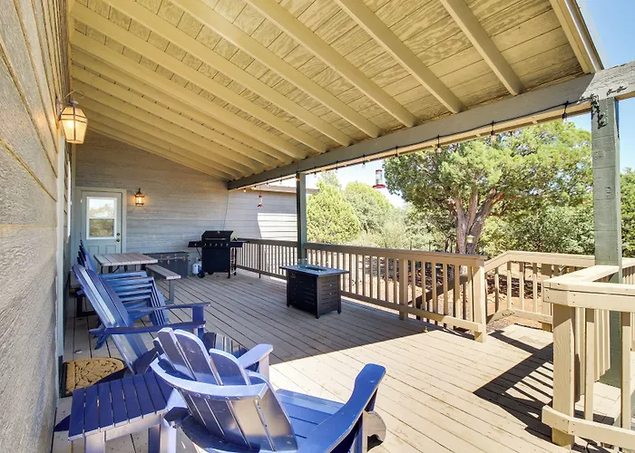 Holiday home Secluded Show Near Hiking Trails! *